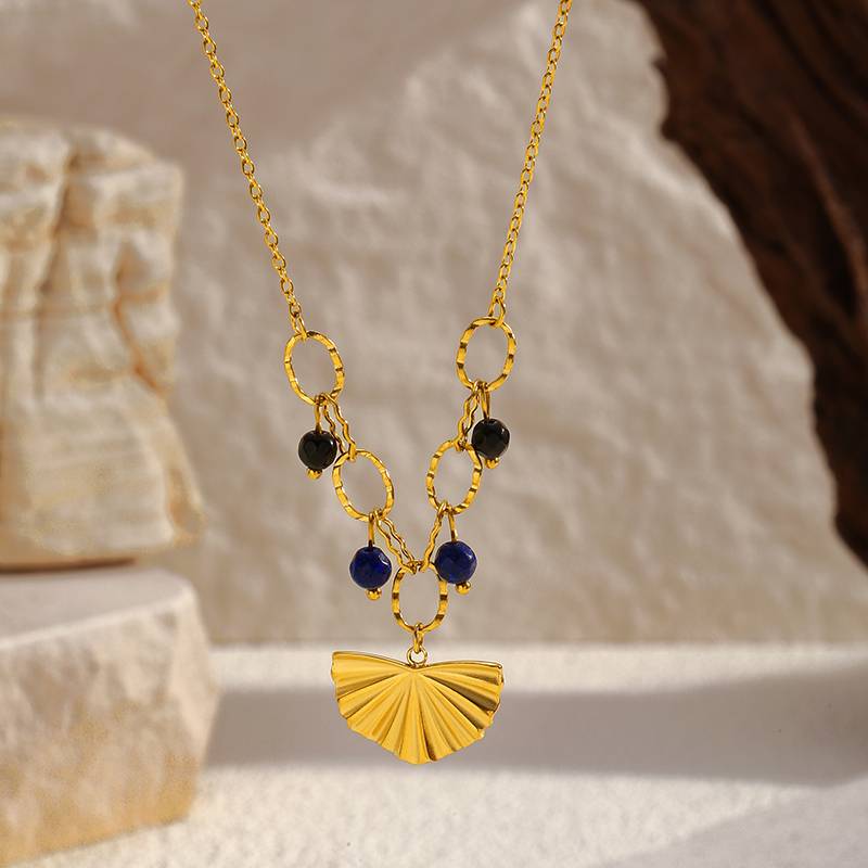 Kalung Liontin Wanita dari Baja Tahan Karat dengan Hiasan Kipas