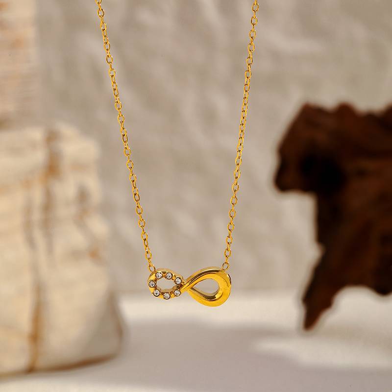 Kalung Infinity Stainless Steel Emas untuk Wanita
