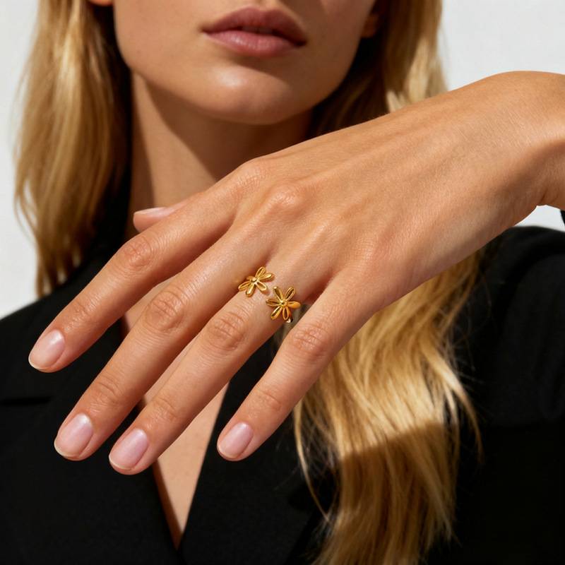Cincin Stainless Steel Wanita dengan Desain Bunga Ganda yang Dapat Diatur