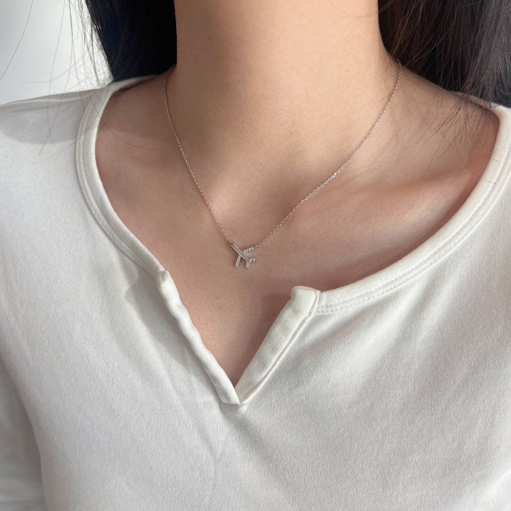 925 Sterling Silver Moissanite Necklace: Exquisite and Luxurious Airplane Design