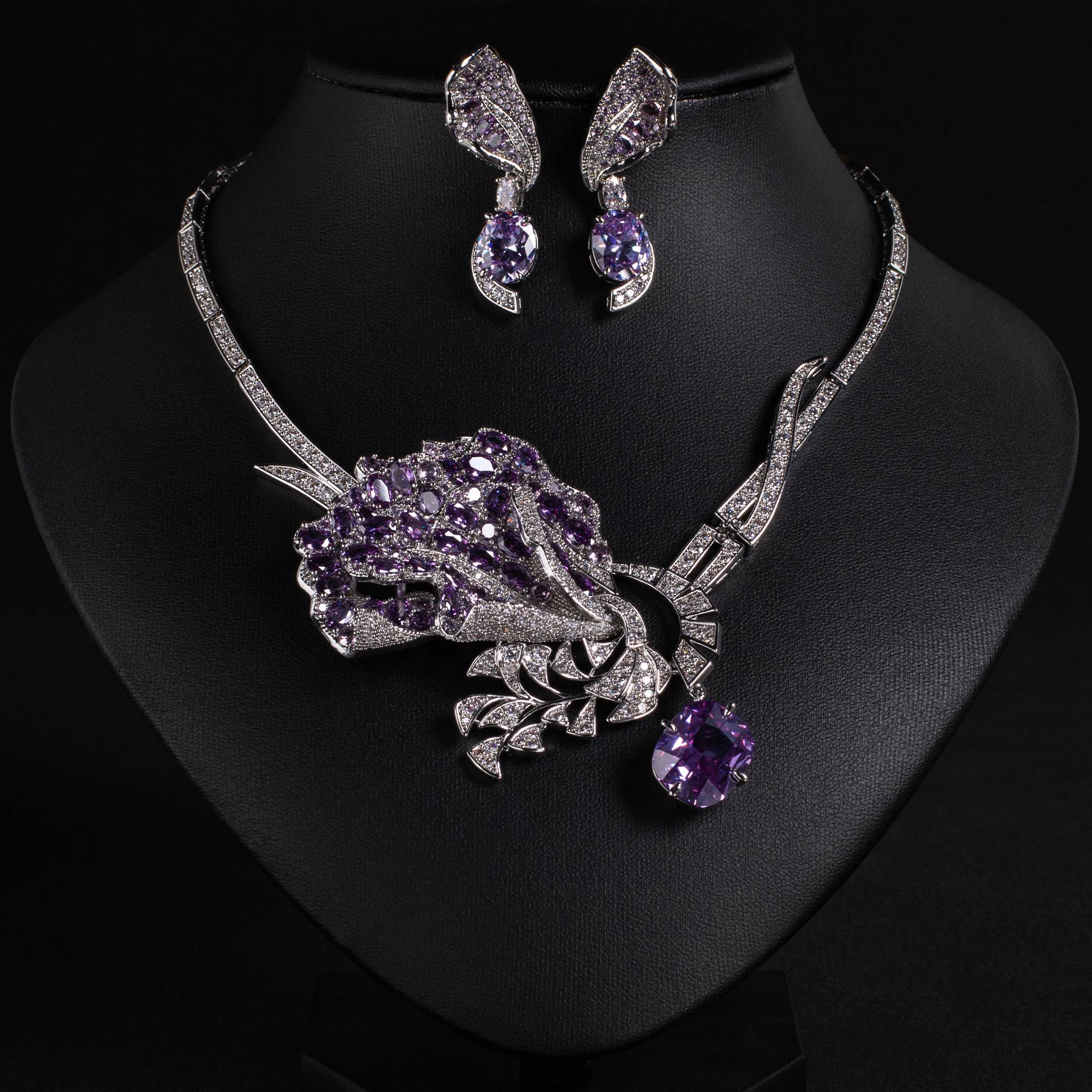 花嫁のためのエレガントな18Kゴールドメッキフローラルクラスタージュエリーセット