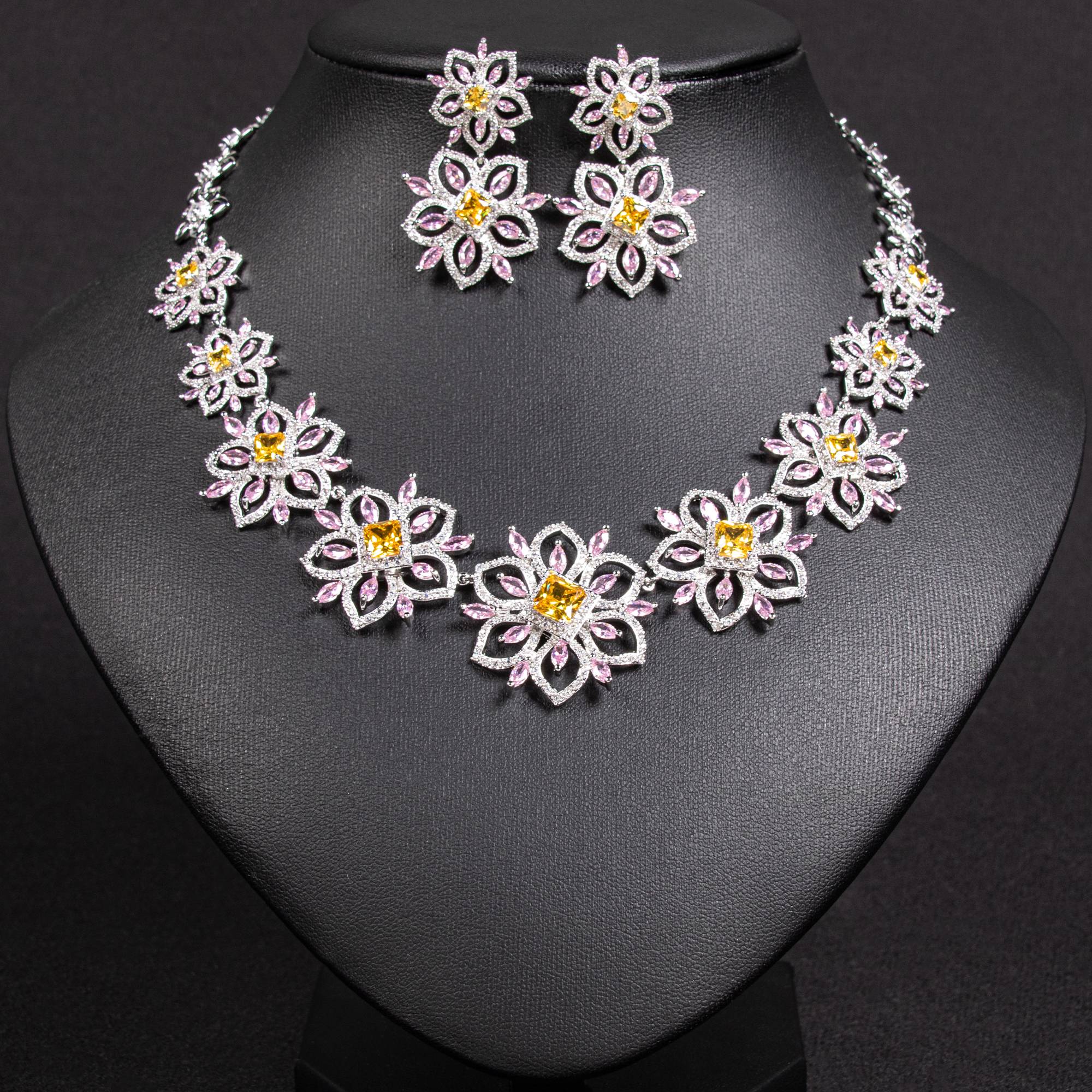 Elegant 18k Gold Plated Brass Floral Gem Collar Jewelry Set for Brides | Lonceen
