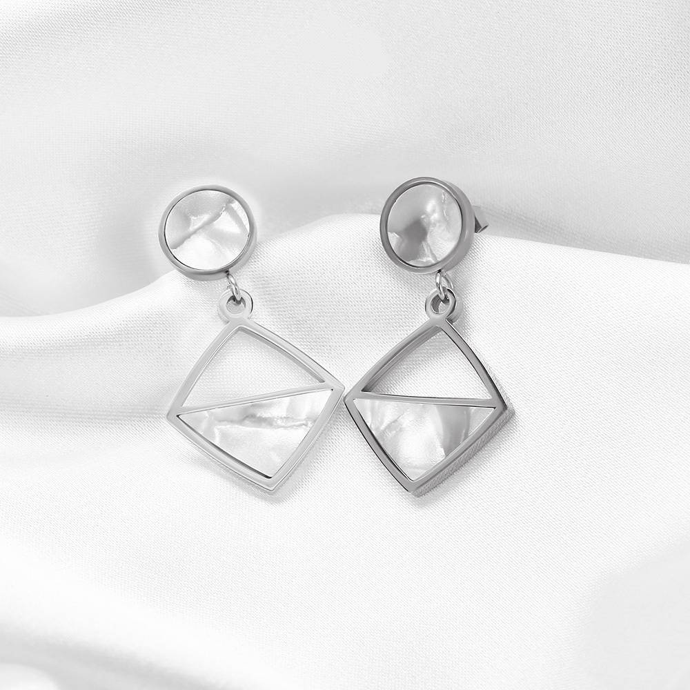 Geometric pearl pendant earrings, non-oxidizing, wholesale, women's fashion jewelry earrings