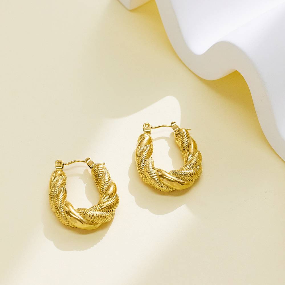 Electroplating wholesale mixed 18k gold-plated women's custom gold fashion twisted rope jewelry shiny stainless steel earrings