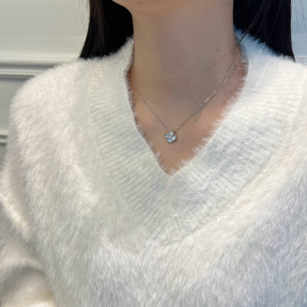 925 Silver Moissanite Clover Necklace – Lonceen Jewelry