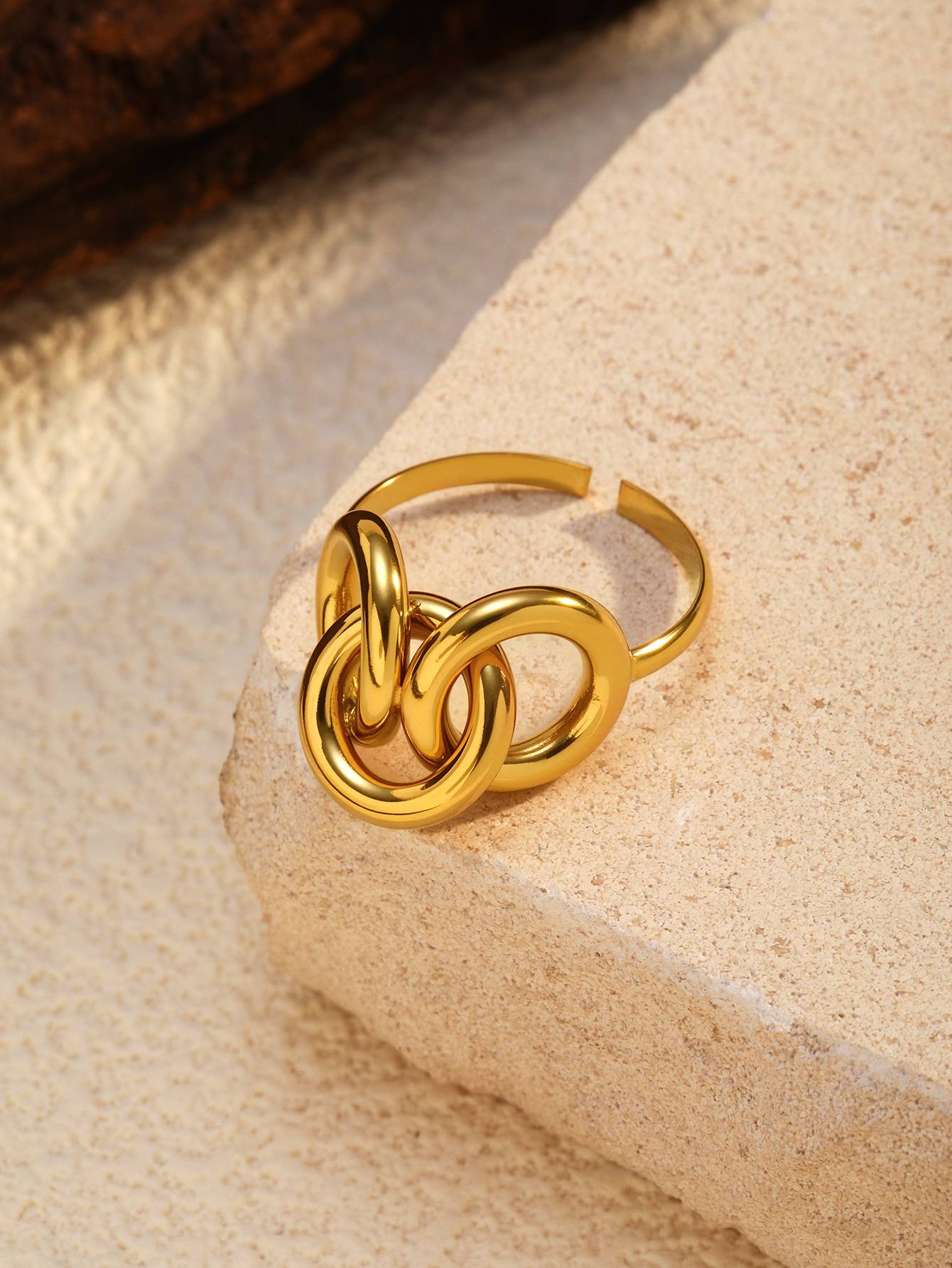 Minimalist Gold Stainless Steel Ring with Interlocking Circles