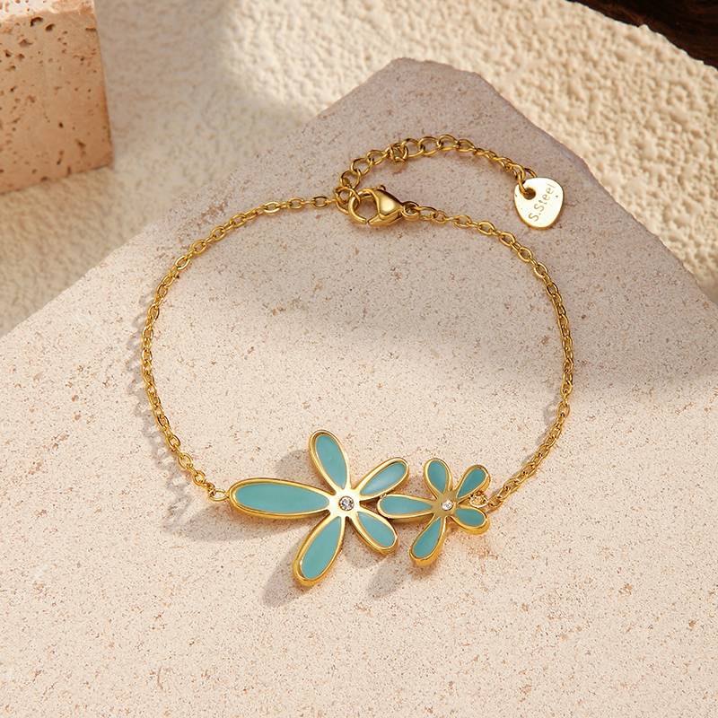 Luxury Gold Stainless Steel Flower Bracelet for Women