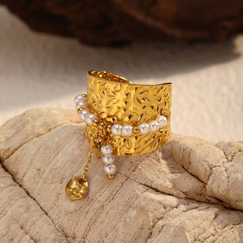 Bague large de luxe en acier inoxydable plaqué or avec perle