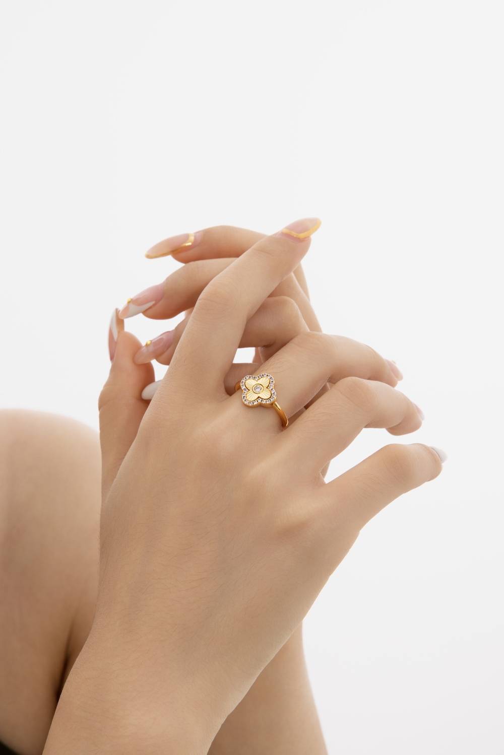 Bague trèfle moissanite en argent 925 par Lonceen