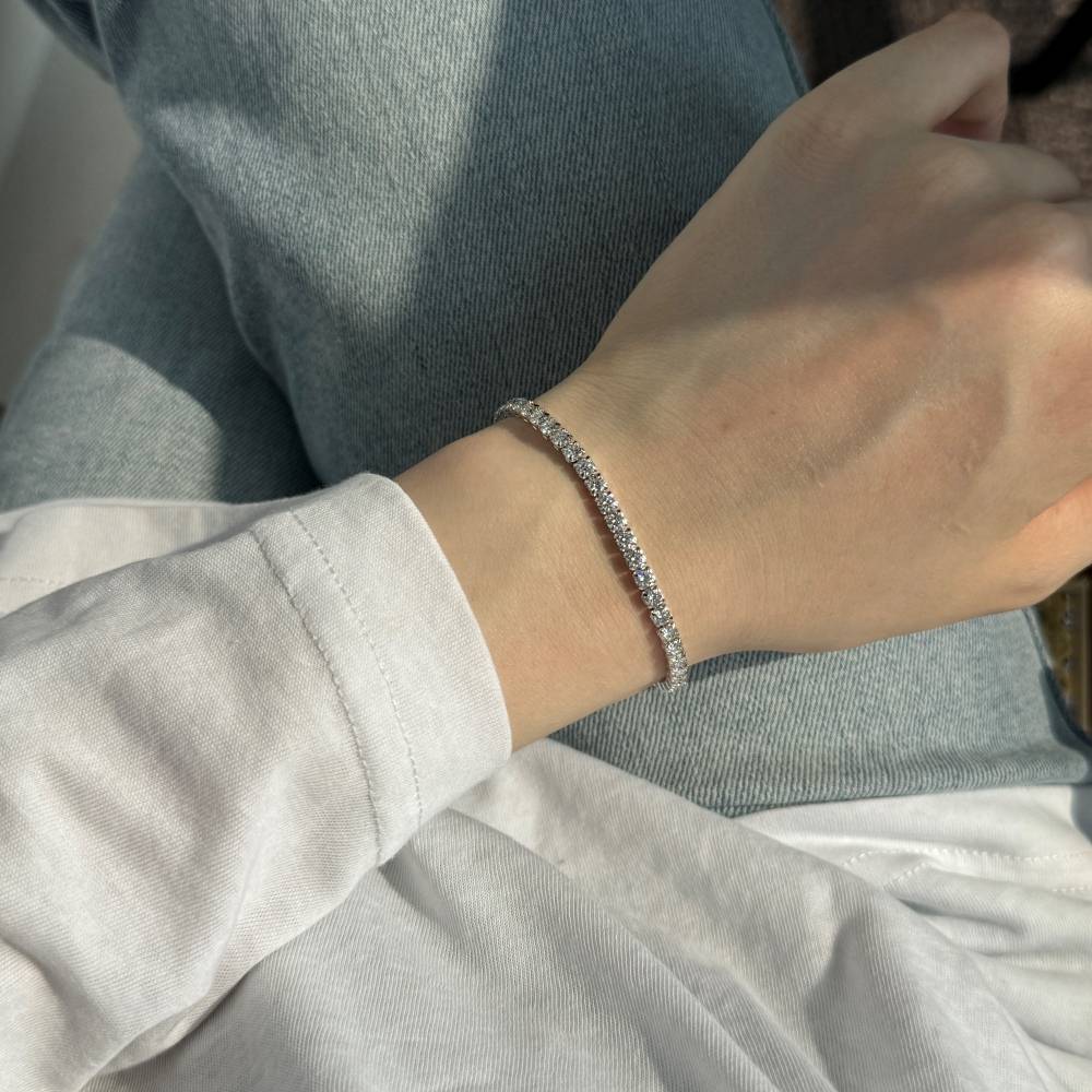 Bracelet moissanite audacieux et scintillant en argent sterling 925 par Lonceen