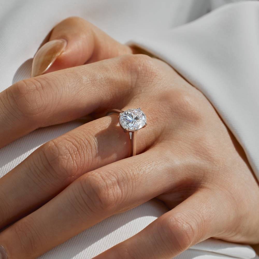 Bague solitaire en argent sterling 925 et moissanite Lonceen – Brillez d'élégance