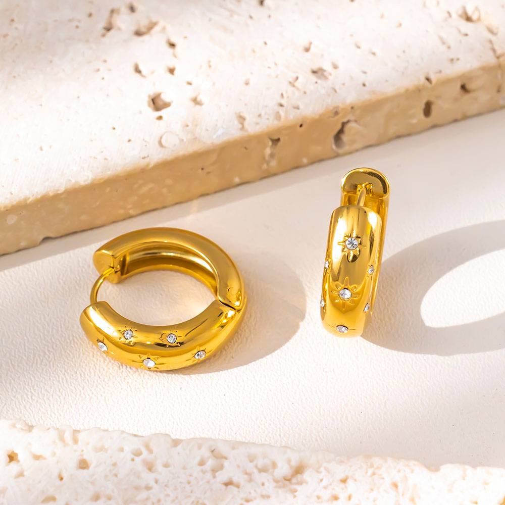 E474 Earring: Elevate Your Elegance with Timeless Charm