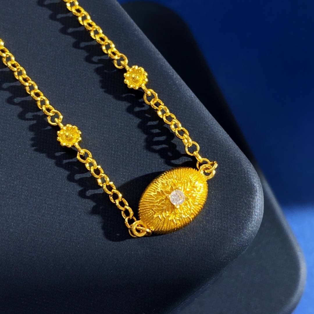 Lonceen Radiant Ribbed Egg-Shaped Zircon Bracelet (18K Gold Plated