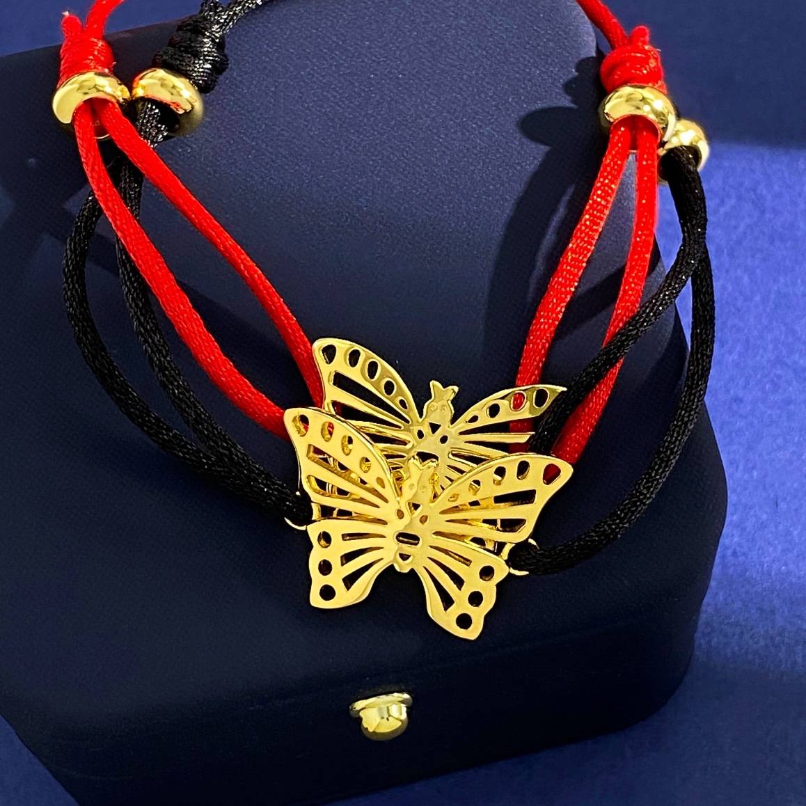 Lonceen Delicate Cutout Butterfly Bracelet