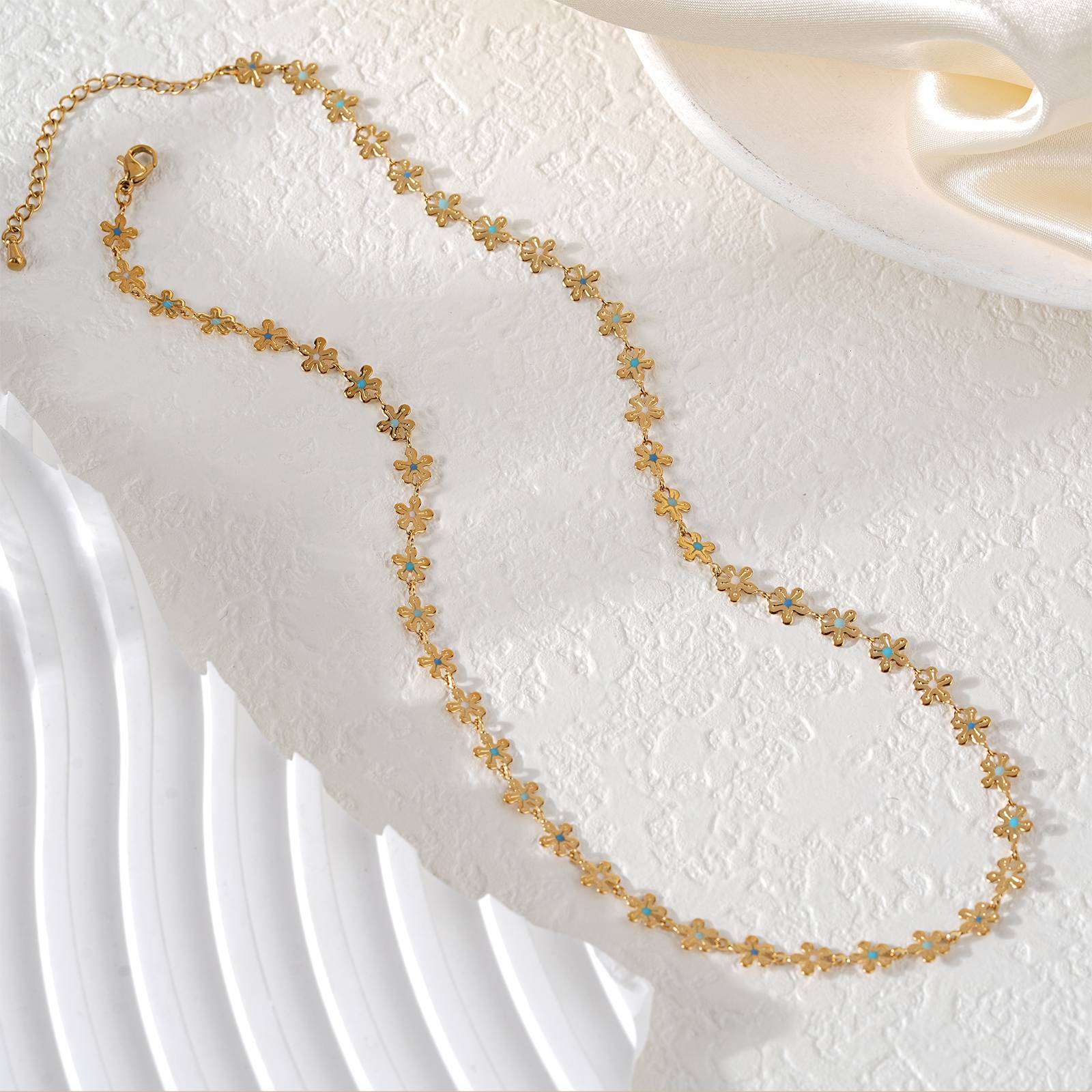 Stainless Steel Necklace Colorful Flower Chain Design